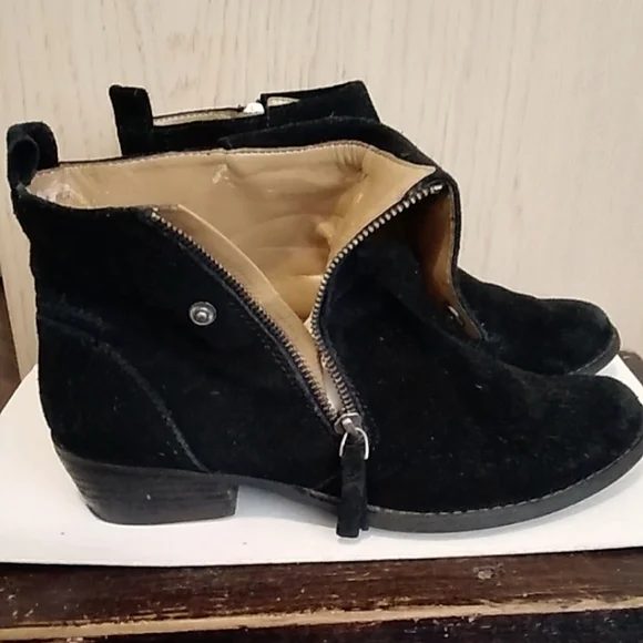 Vableaker suede ankle Boots sz 8M - Picture 3 of 5